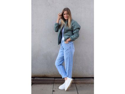 Bunda Bomber